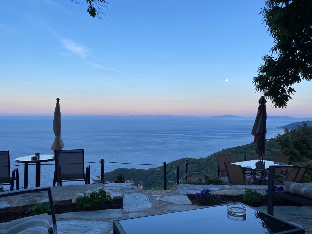 Hotel Maistra Цагкарада Екстер'єр фото